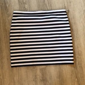 MK stripped blue/white skirt